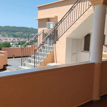 Guest'S House "Lindi&Roni" Apartamento Ulcinj Exterior foto